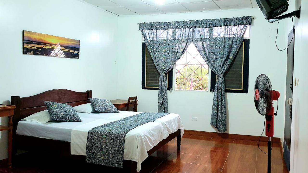 Hostal Maravilla Amazonica Iquitos Eksteriør bilde